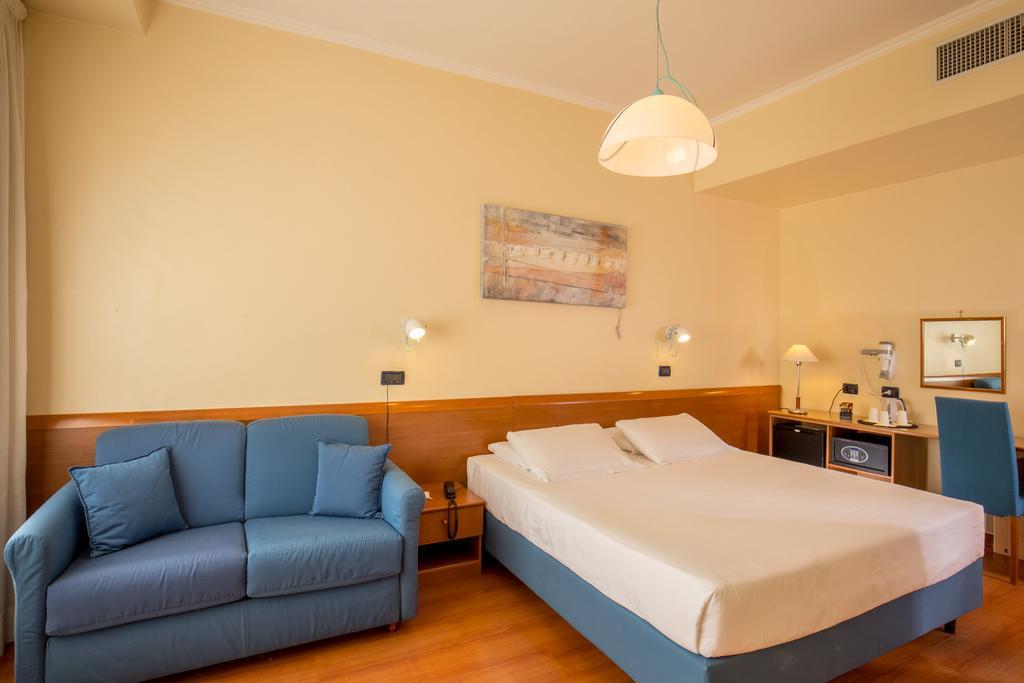 Best Western Hotel Globus Roma Exterior foto